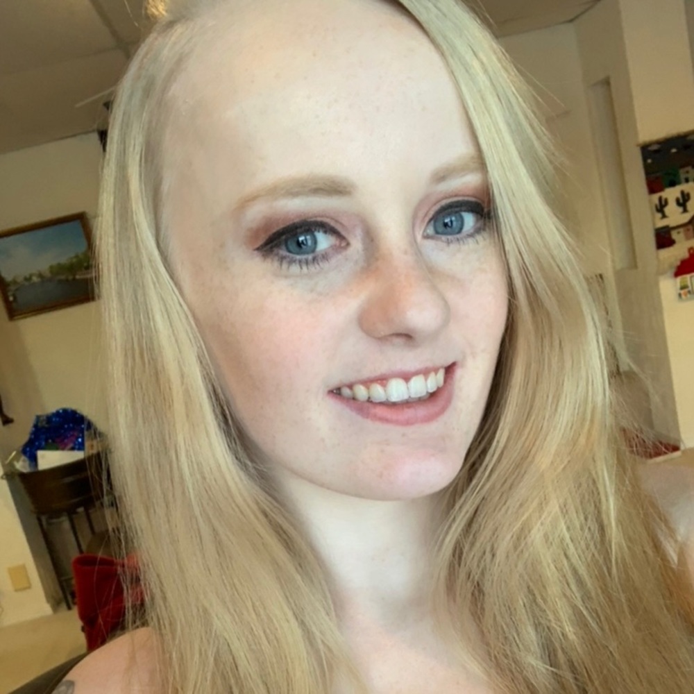 Meet your Posher, Megan